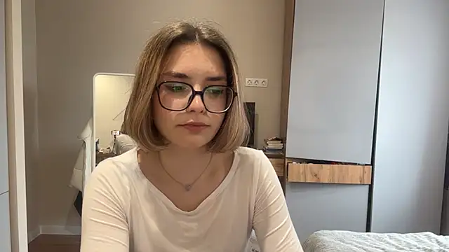 AnnaVelvetFire – live chatrum