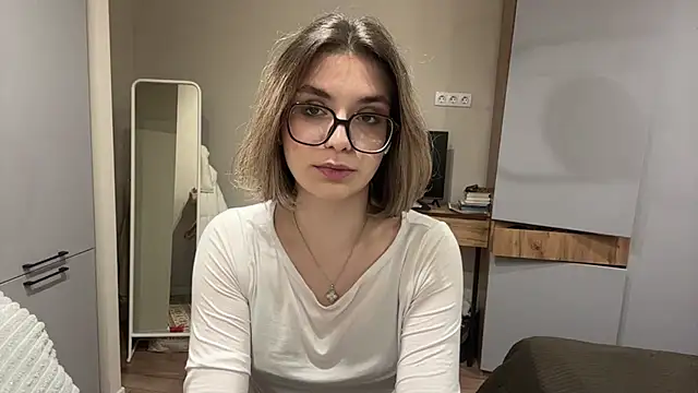 AnnaVelvetFire's Live XXX Chat