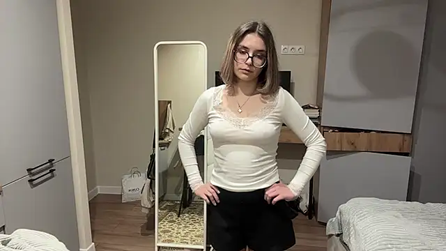 AnnaVelvetFire XXX чат на живо