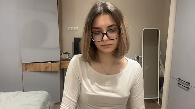 XXX chat uživo modela AnnaVelvetFire