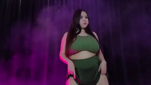 calithra Adlı Modelin Canlı XXX Sohbeti