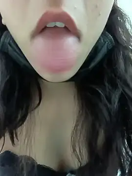 Chat +18 de HazelCharm ao vivo