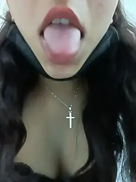 HazelCharm's Live XXX Chat