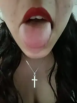 HazelCharm's Live XXX Chat