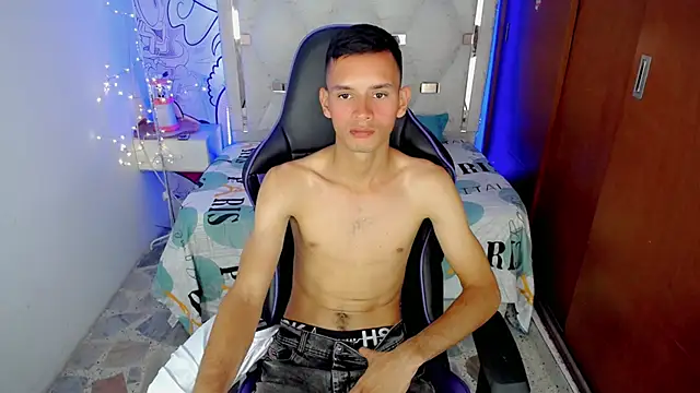 Kiwy_10 Webcam-Show