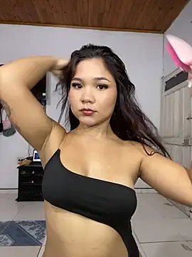 kiaradolls 现场XXX聊天