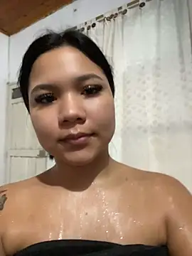kiaradolls Adlı Modelin Canlı XXX Sohbeti