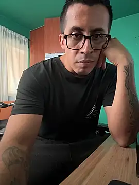 Andy_n_cat 网络视讯表演