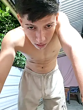 Naughty-Man18 Webcam show