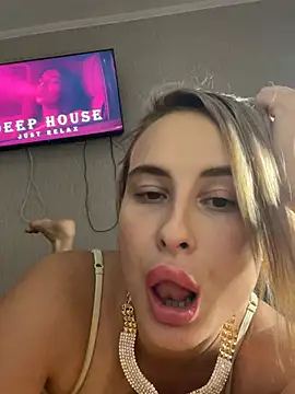 Chat XXX ao vivo de Buurniii
