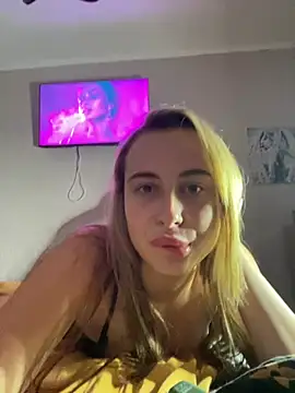 Buurniii Webcam show