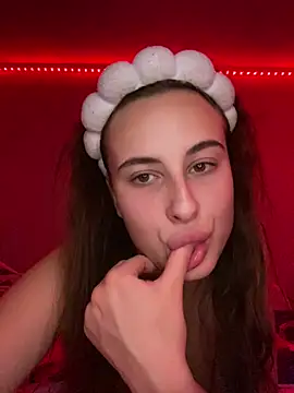 Chatroom XXX en direct de Buurniii