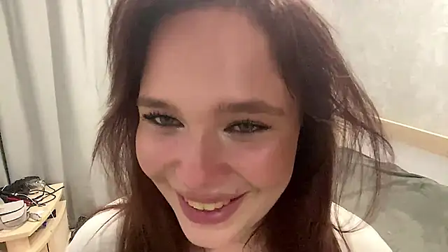 MollyFenx Webcam Show