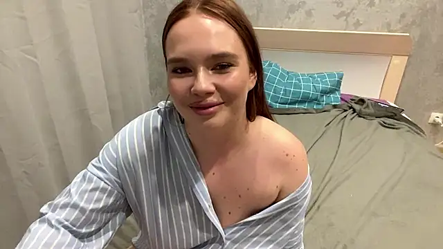 MollyFenx 即時 XXX 聊天