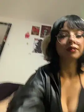 Show modela sweett_chocco na web-kameri