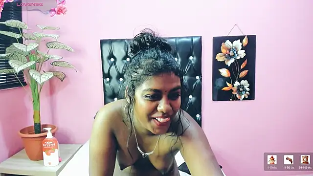 Chatroom XXX en direct de FOXY_LUNA