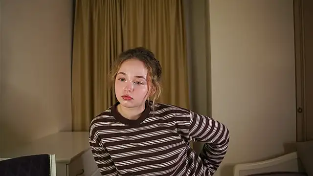DaciaJuell's Webcam Show