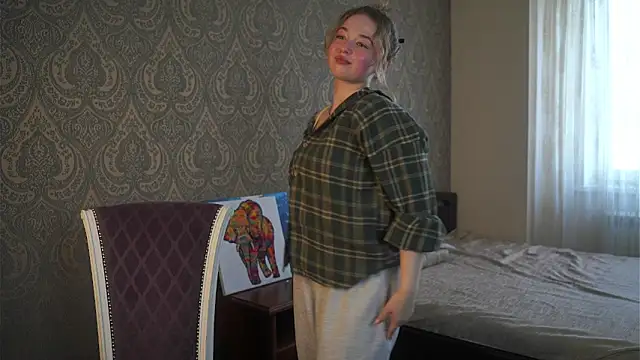 DaciaJuell – webcam-show