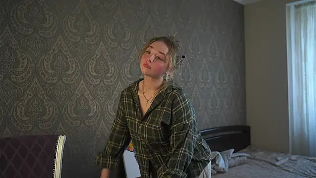 DaciaJuell's Webcam Show