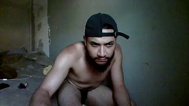 Show modela chamelit00 na web-kameri