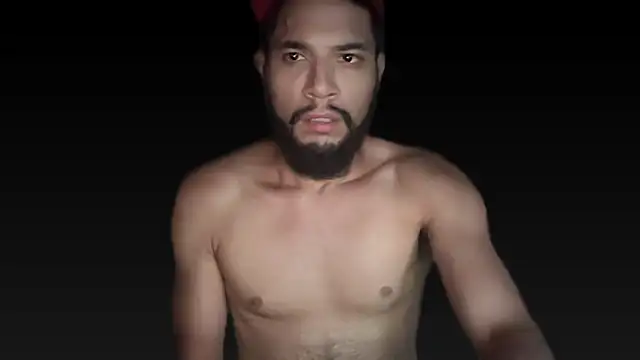 chamelit00 Show in webcam