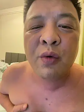 zhang1118 Webcam Show