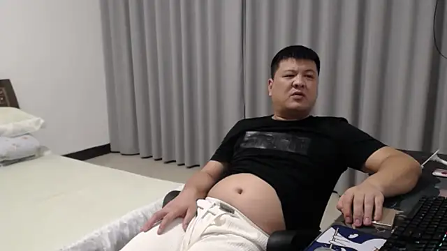 zhang1118 Show Webcam