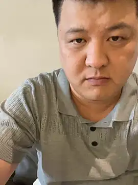 zhang1118 在線直播表演