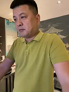 Show modela zhang1118 na web-kameri