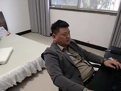zhang1118 ওয়েবক্যাম শো