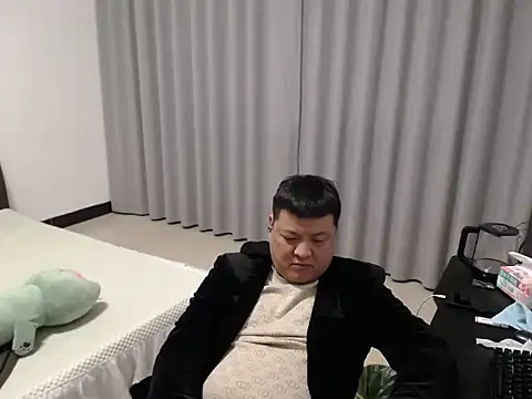 zhang1118 Show Webcam