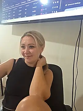 Вебкам-шоу SassiSandra