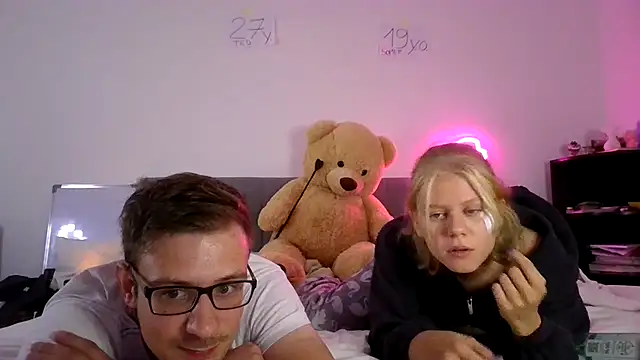 SophieCline: вебкам-шоу