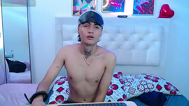 Ninou_14 Webcamshow