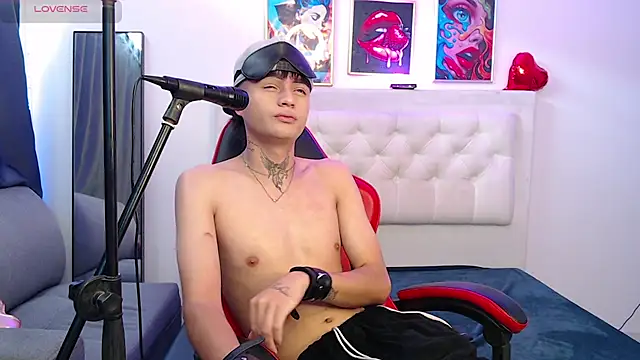 Ninou_14 Webcamshow