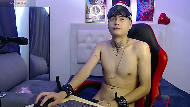 Ninou_14 Webcamshow