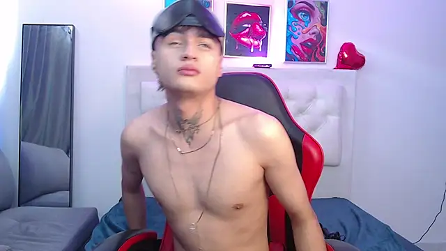 Show modela Ninou_14 na web-kameri