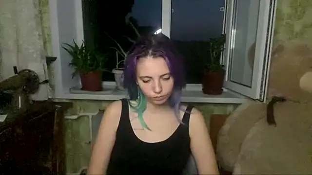 Helen18glo Webcamshow