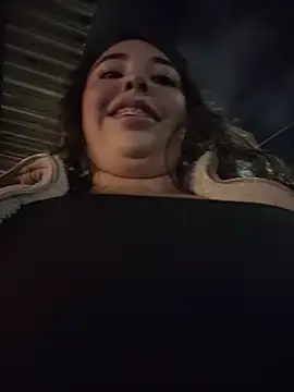 DaphneVelvet Adlı Modelin Canlı XXX Sohbeti