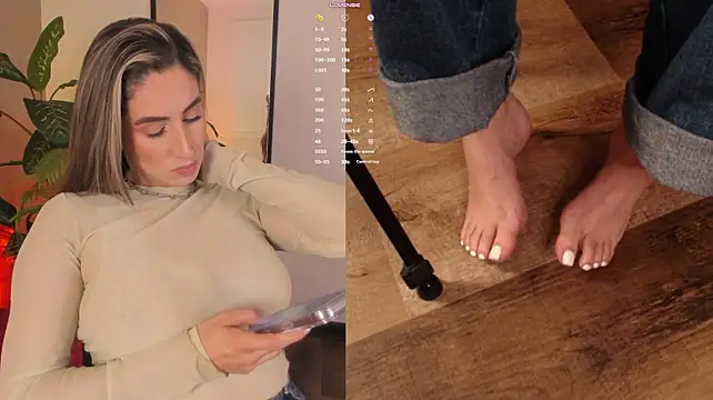 הופעת וובקאם של Lia_Crystal_