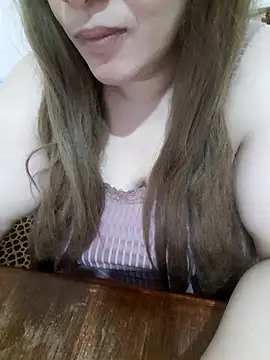 โชว์เว็บแคมของ Madam_bezzzoul