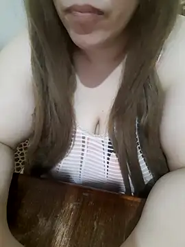 โชว์เว็บแคมของ Madam_bezzzoul