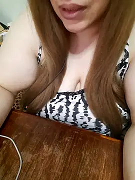 Madam_bezzzoul Show in webcam