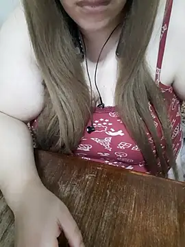 Madam_bezzzoul Pertunjukan Webcam