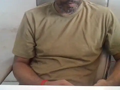 Aloneisbest's Webcam Show