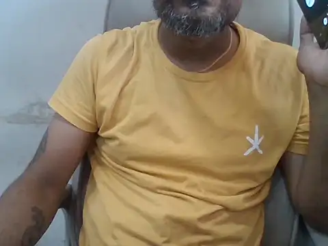 Aloneisbest Webcamshow