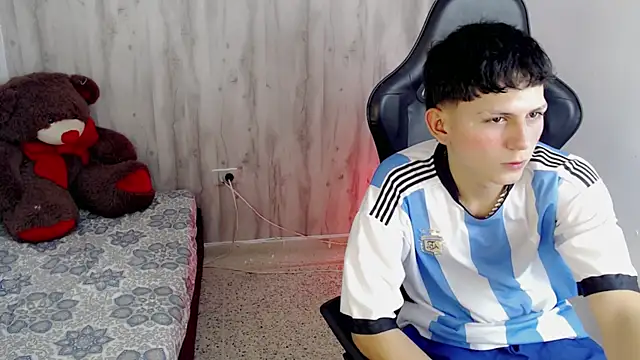 Hot_athletes_'s Webcam Show