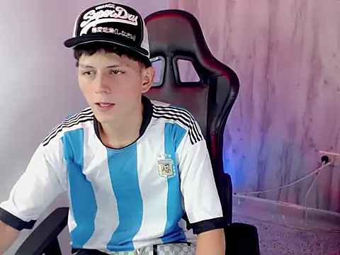Hot_athletes_'s Webcam Show