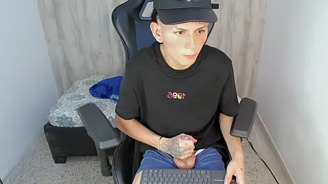 Hot_athletes_n Webbikameraesitys