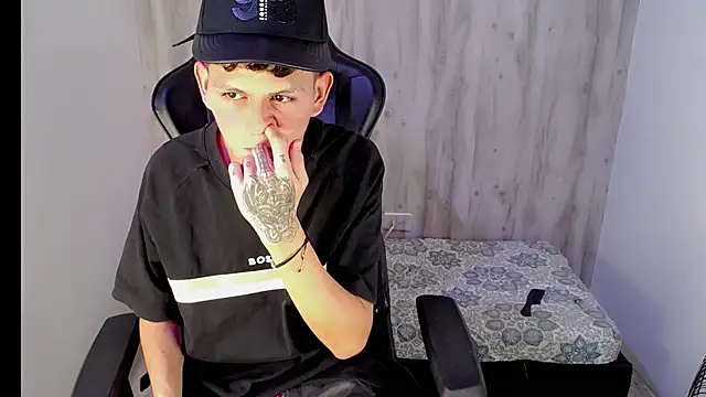 Hot_athletes_ Webcam-Show